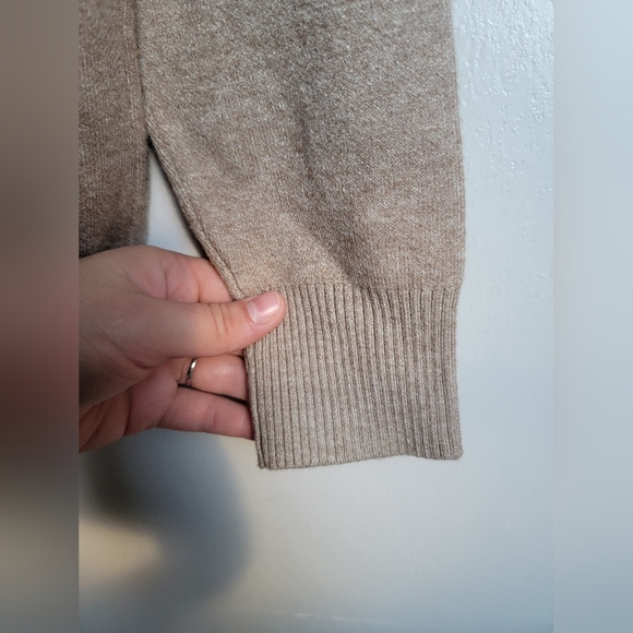 Tahari super soft hoodie Sz. M - Picture 7 of 9